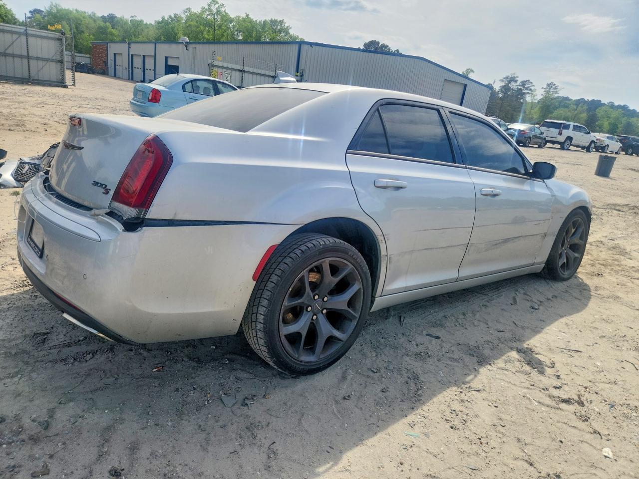 2021 CHRYSLER 300