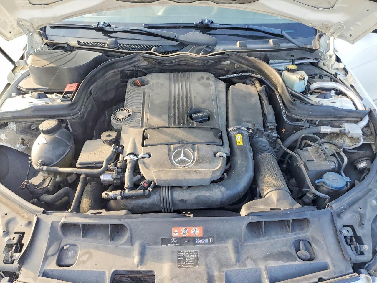 2012 MERCEDES-BENZ C-CLASS