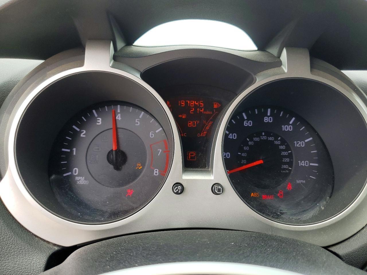 2013 NISSAN Juke