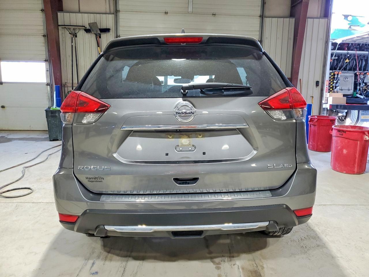 2018 NISSAN ROGUE