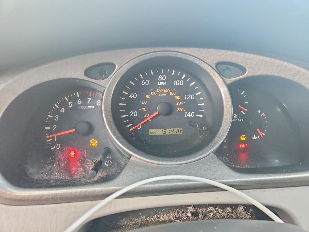 2003 TOYOTA HIGHLANDER