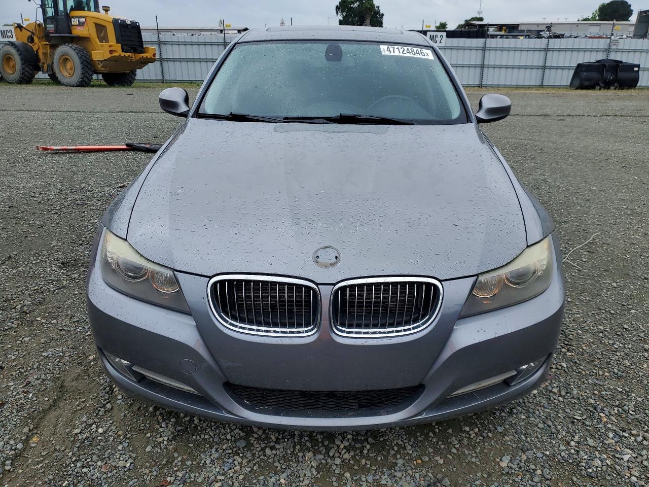 2011 BMW 3 SERIES