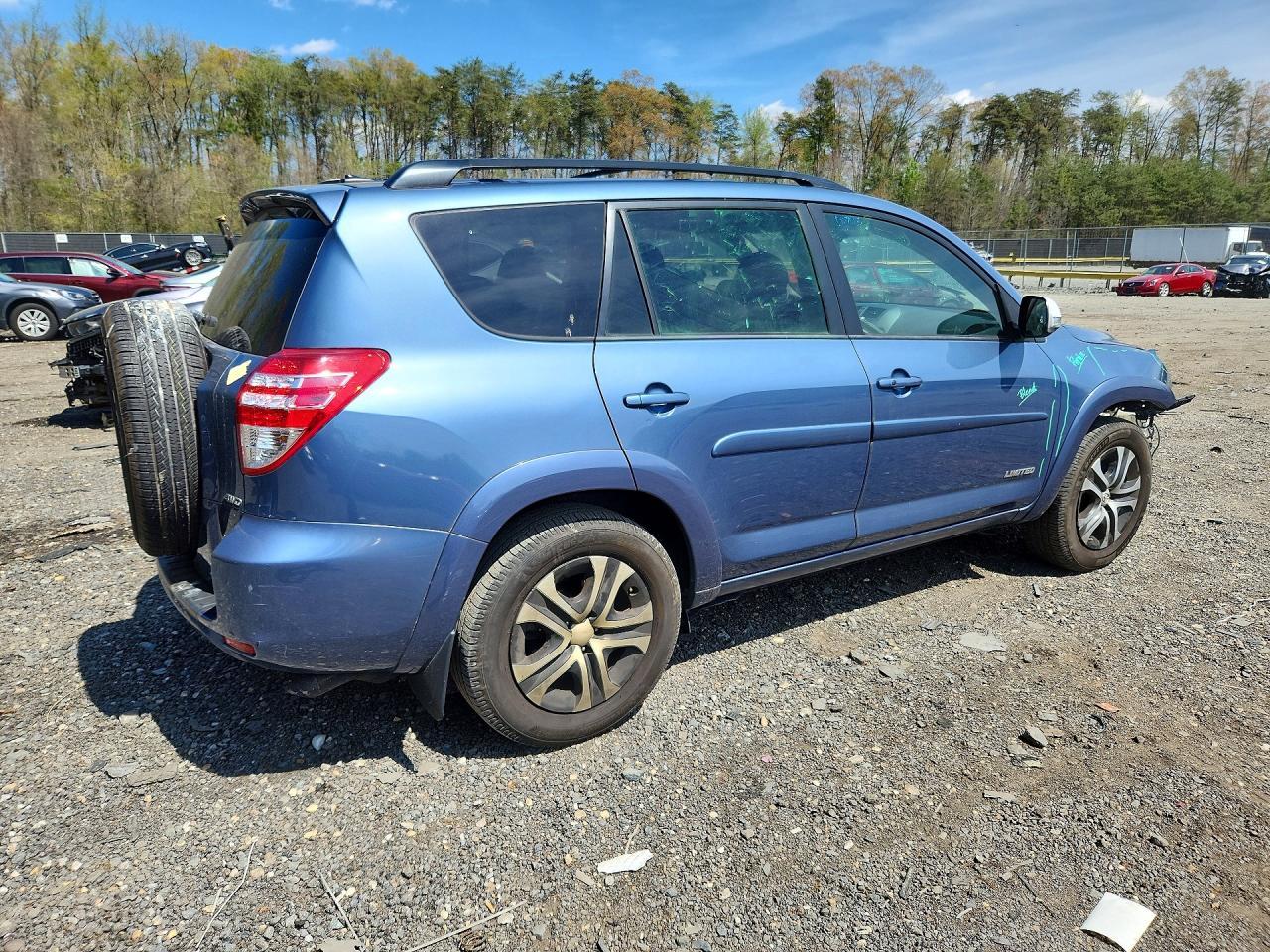 2012 TOYOTA RAV4