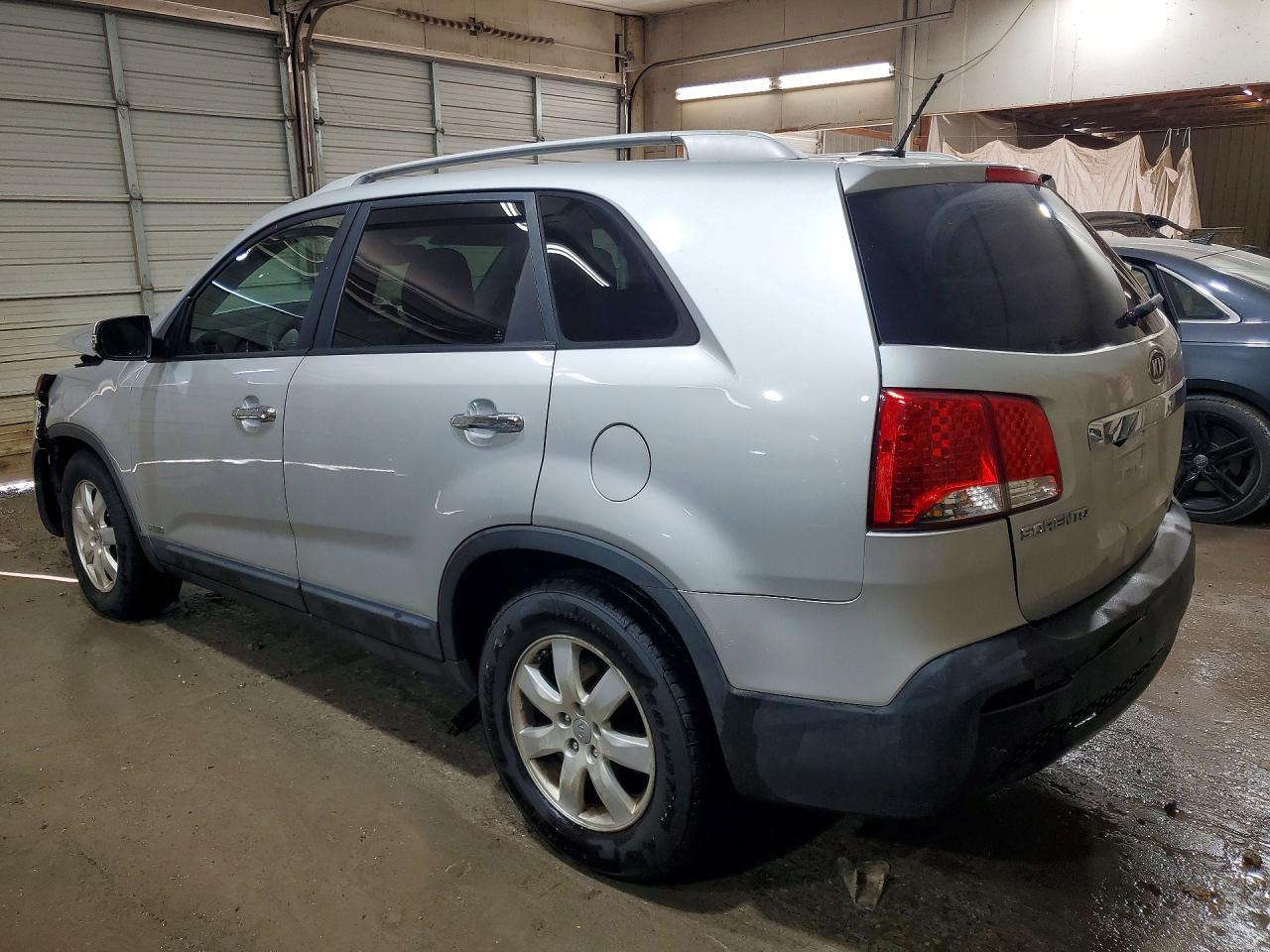 2013 KIA SORENTO
