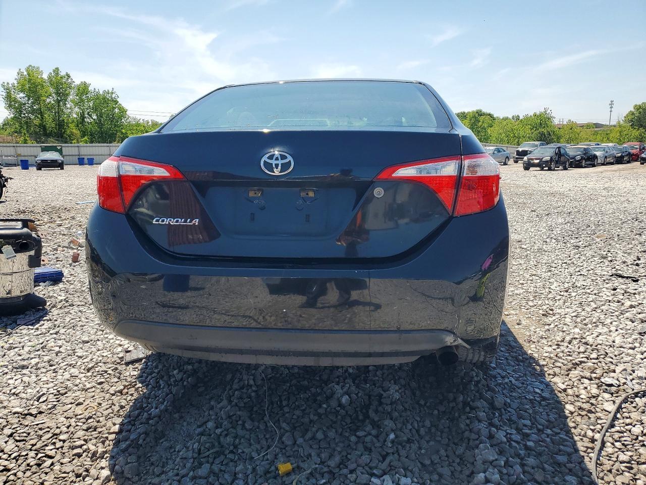 2015 TOYOTA COROLLA