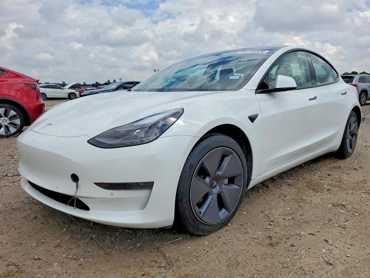2021 TESLA MODEL 3