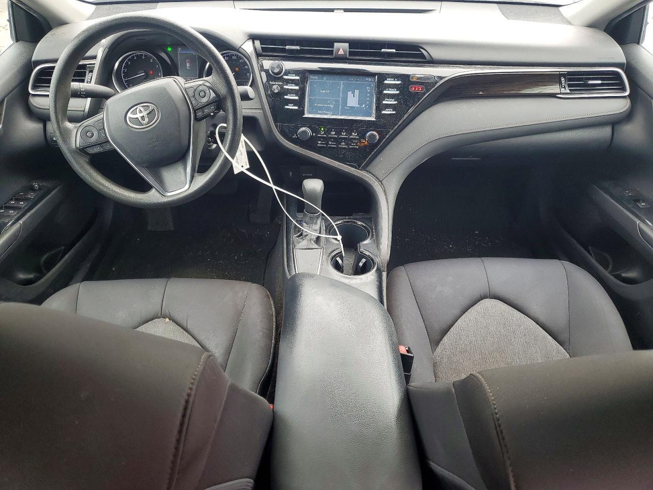 2019 TOYOTA CAMRY