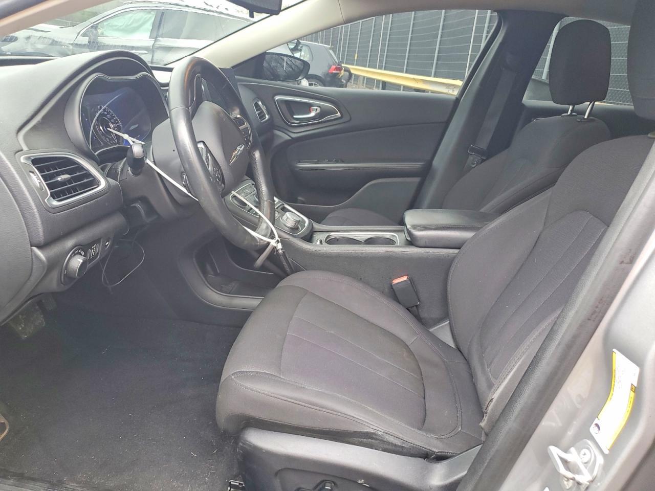 2015 CHRYSLER 200