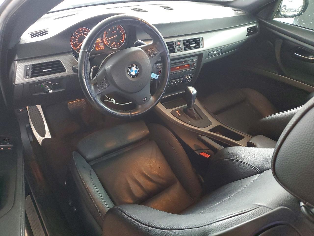 2011 BMW 3 SERIES
