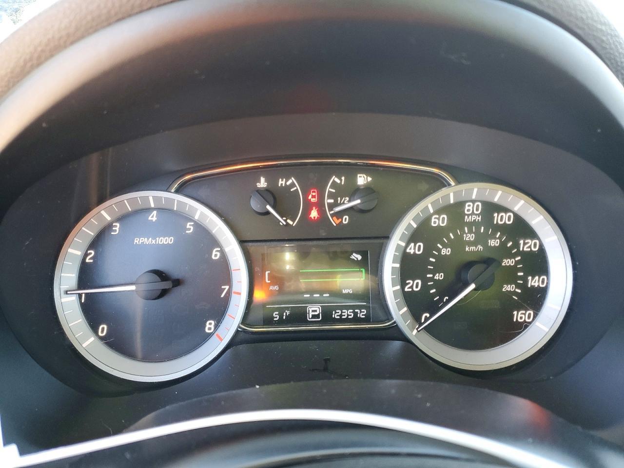 2015 NISSAN SENTRA