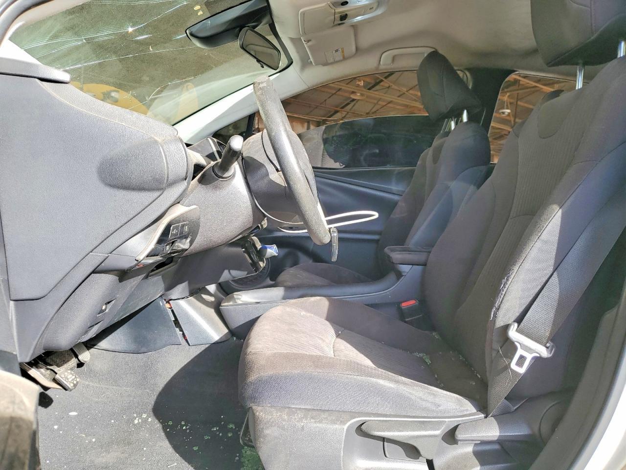 2018 TOYOTA PRIUS