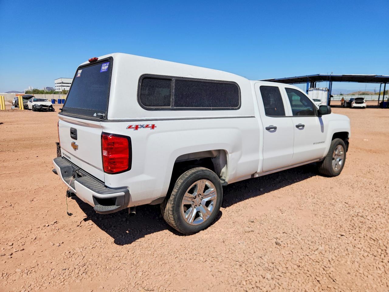 2017 CHEVROLET Silverado