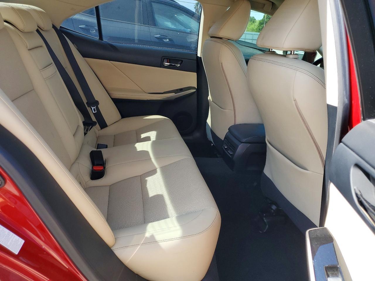 2015 LEXUS IS 250