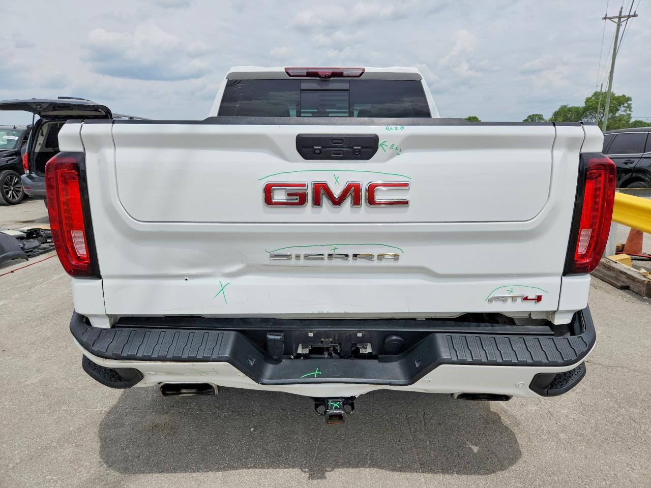 2022 GMC Sierra