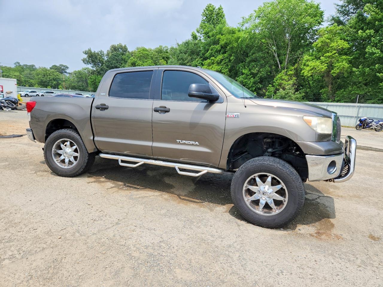 2012 TOYOTA TUNDRA