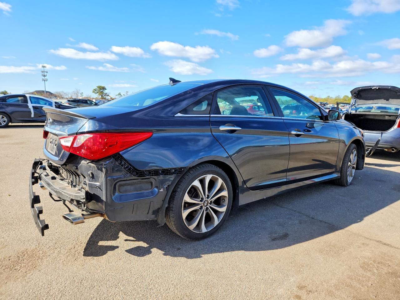 2014 HYUNDAI SONATA