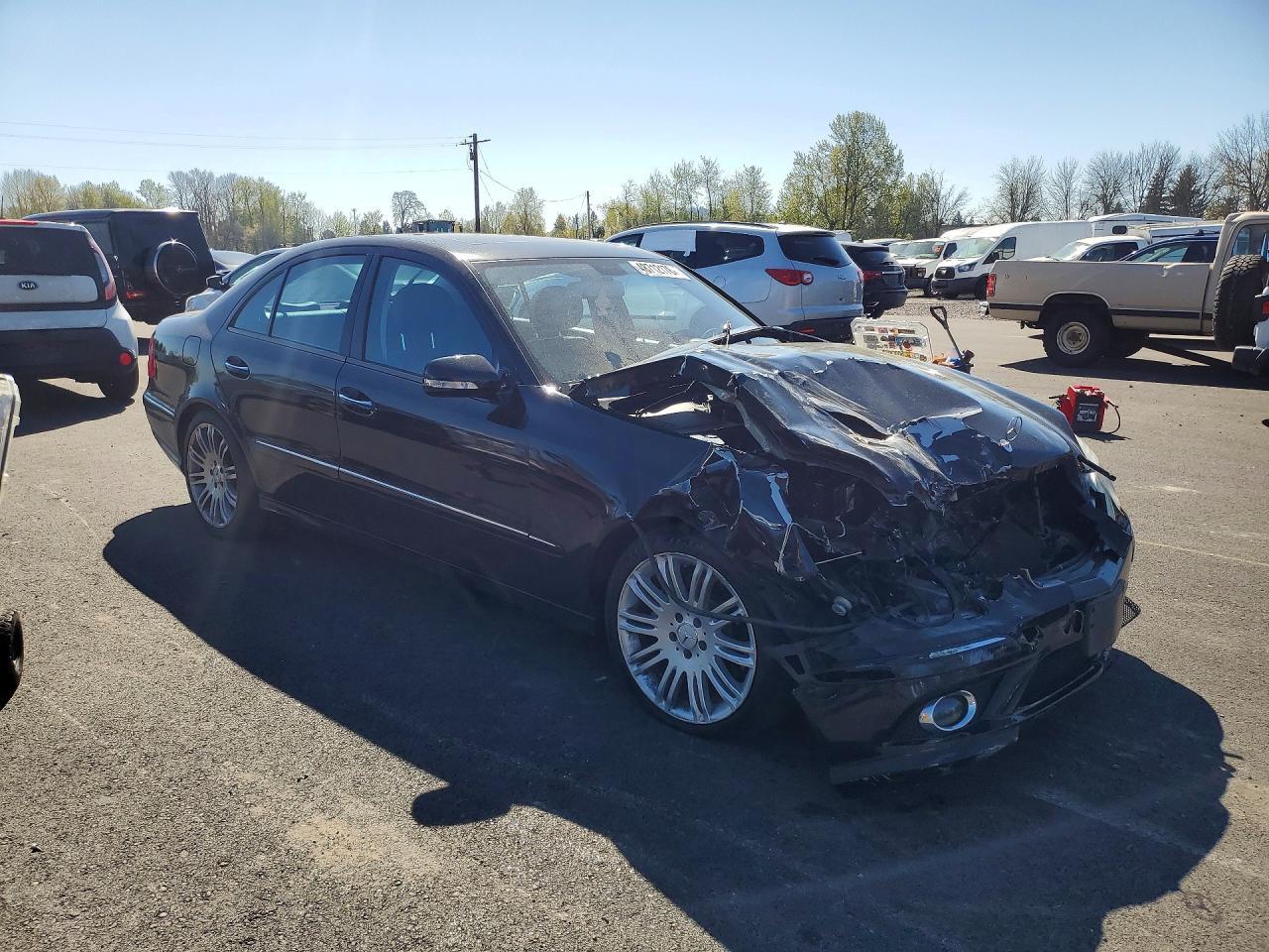 2009 MERCEDES-BENZ E-Class