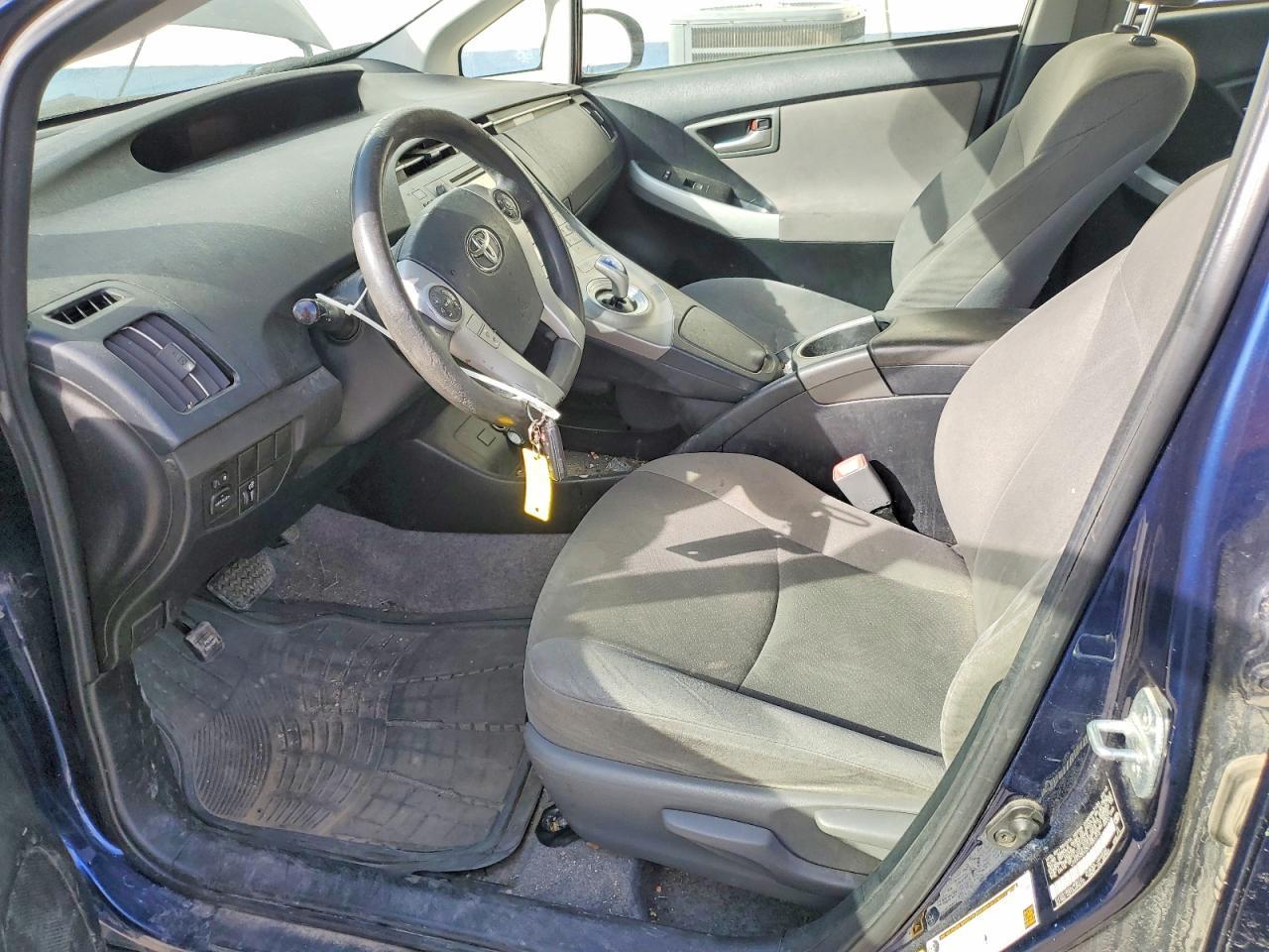 2012 TOYOTA PRIUS