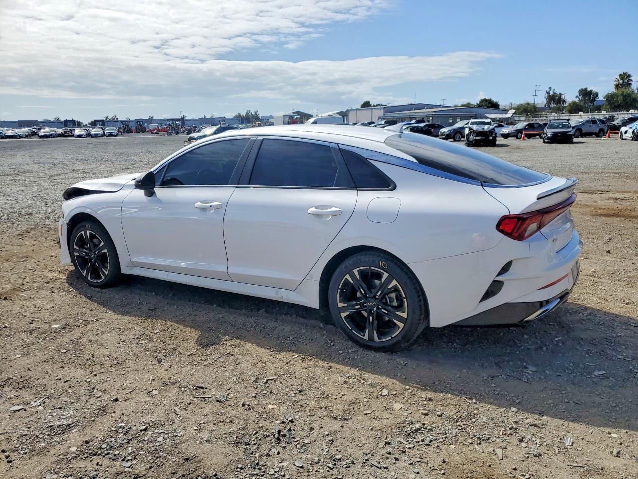 2024 KIA K5