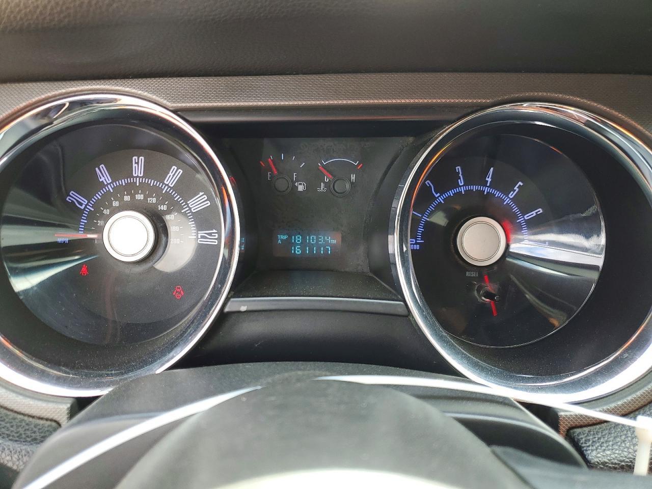 2010 FORD MUSTANG