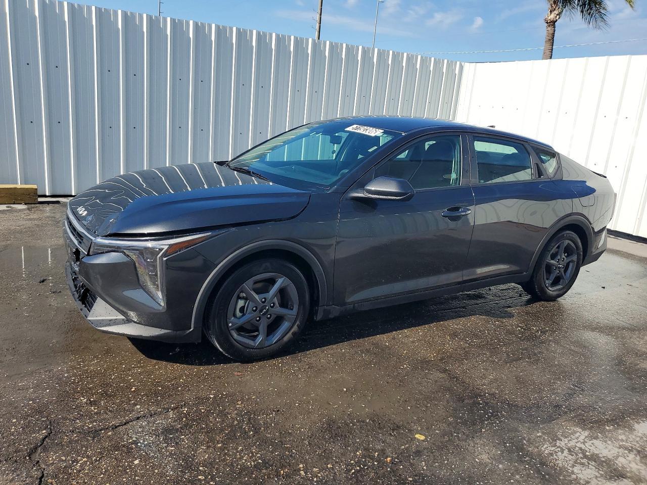 2025 KIA K4