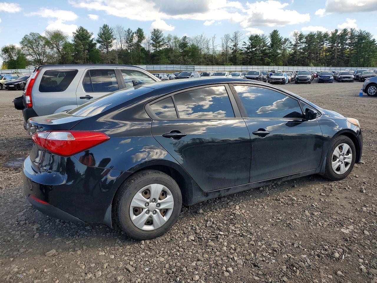 2016 KIA FORTE