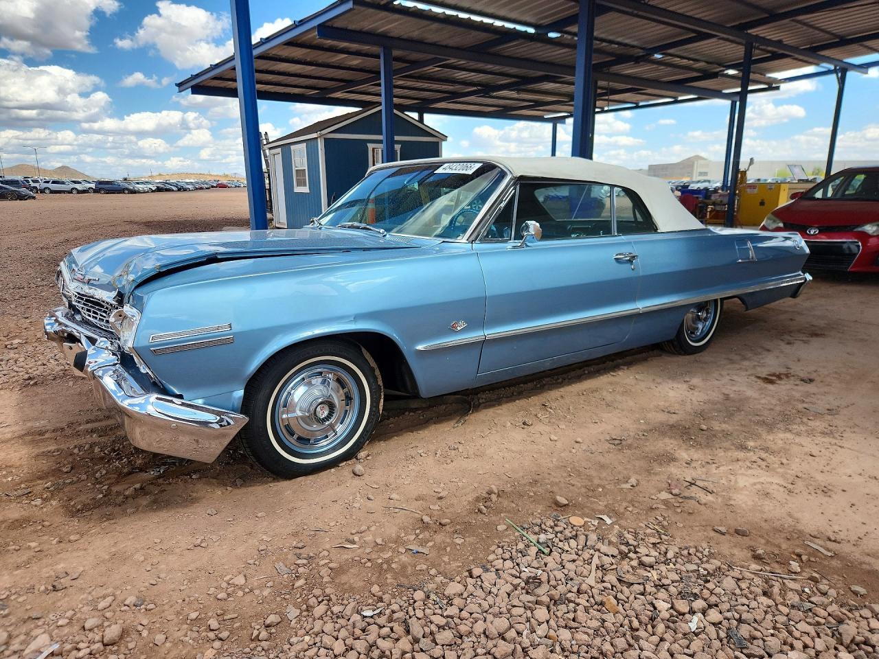 1963 CHEVROLET IMPALA