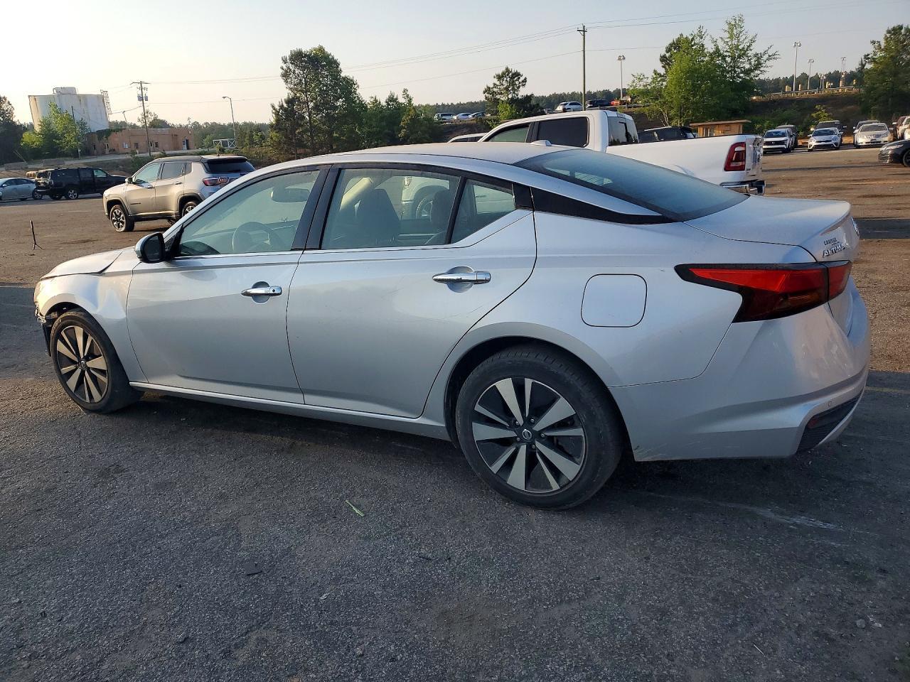 2019 NISSAN ALTIMA