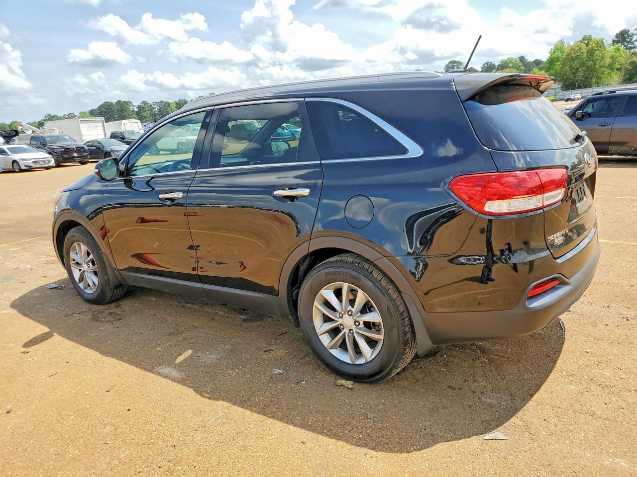 2016 KIA SORENTO