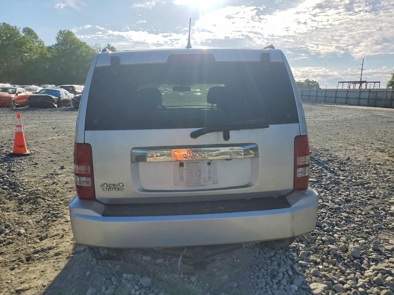2012 JEEP Liberty