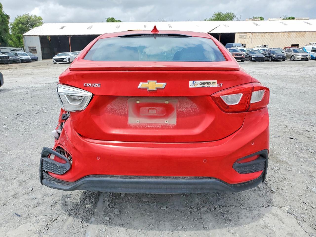 2016 CHEVROLET CRUZE