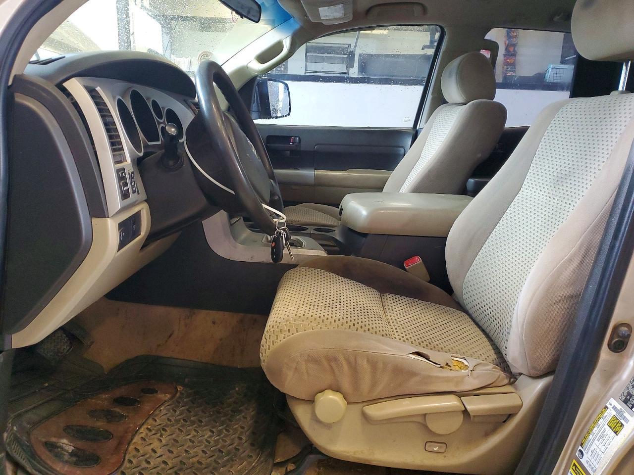 2009 TOYOTA TUNDRA