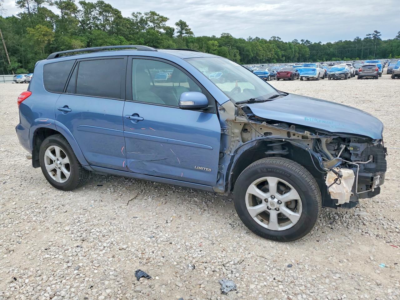 2012 TOYOTA RAV4