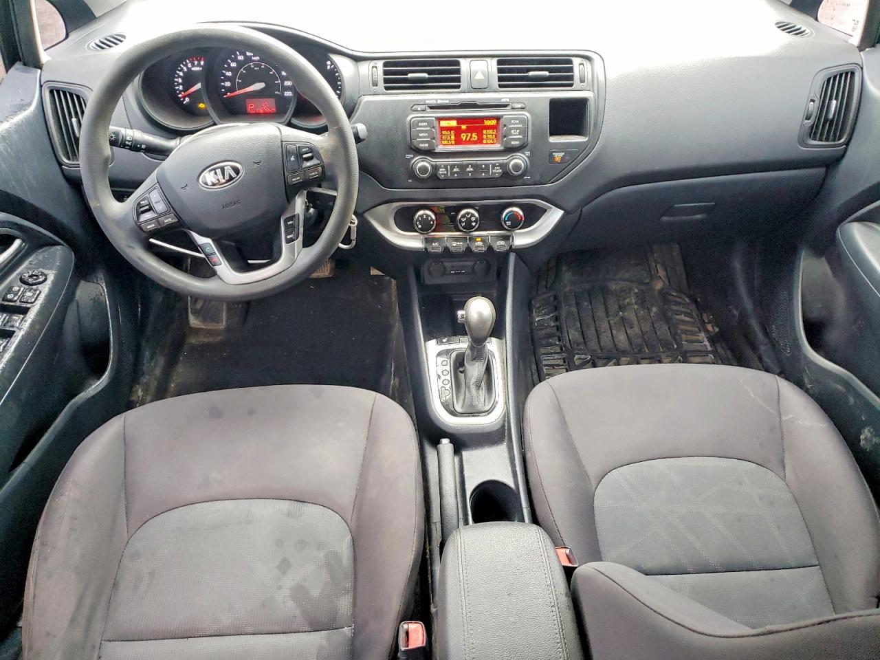 2013 KIA RIO