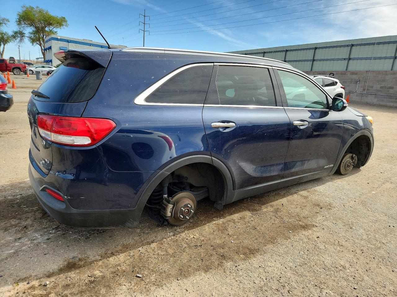 2017 KIA SORENTO