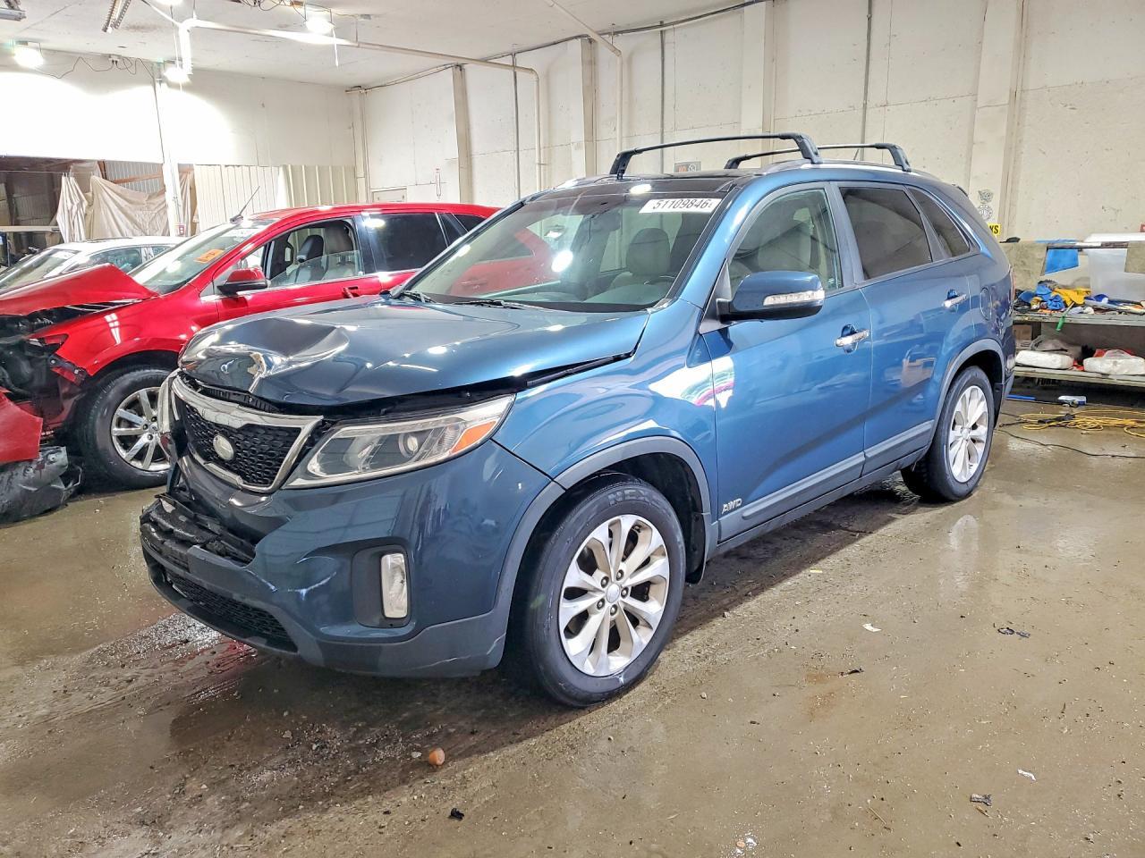 2014 KIA SORENTO