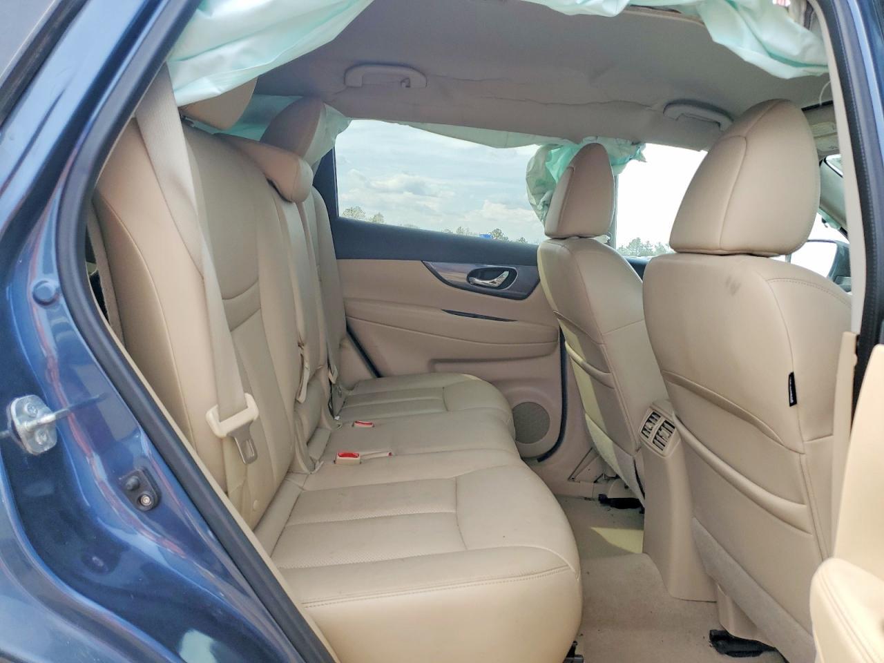 2014 NISSAN ROGUE