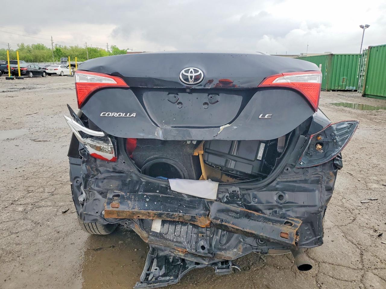 2015 TOYOTA COROLLA