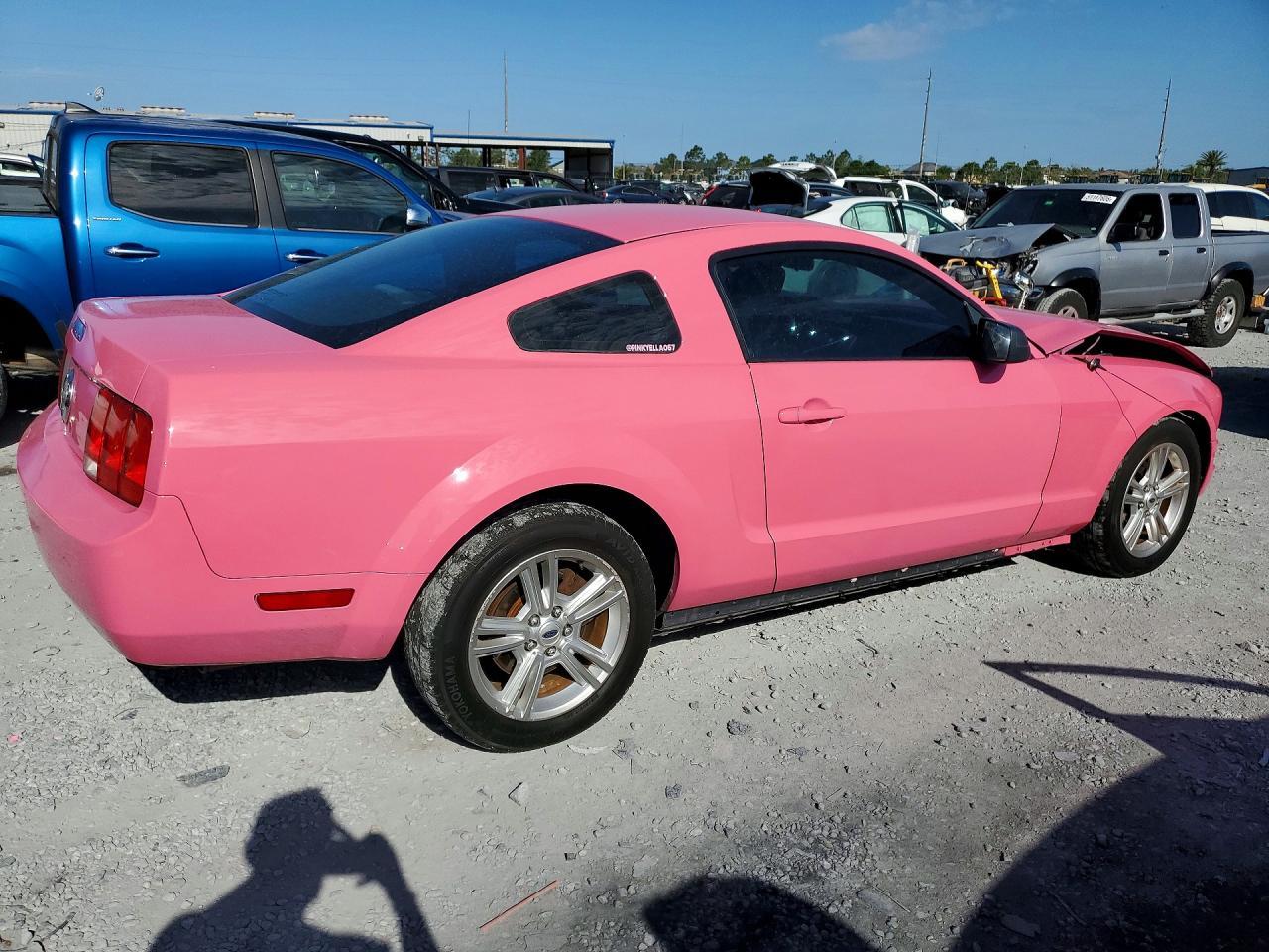 2007 FORD MUSTANG
