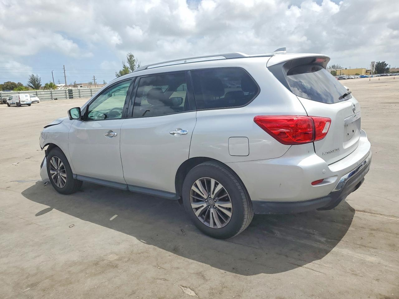 2019 NISSAN PATHFINDER