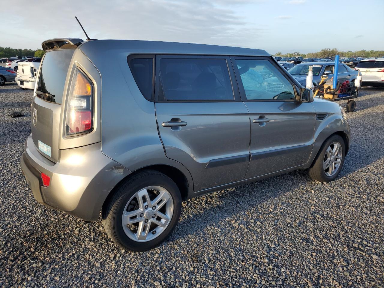2011 KIA SOUL