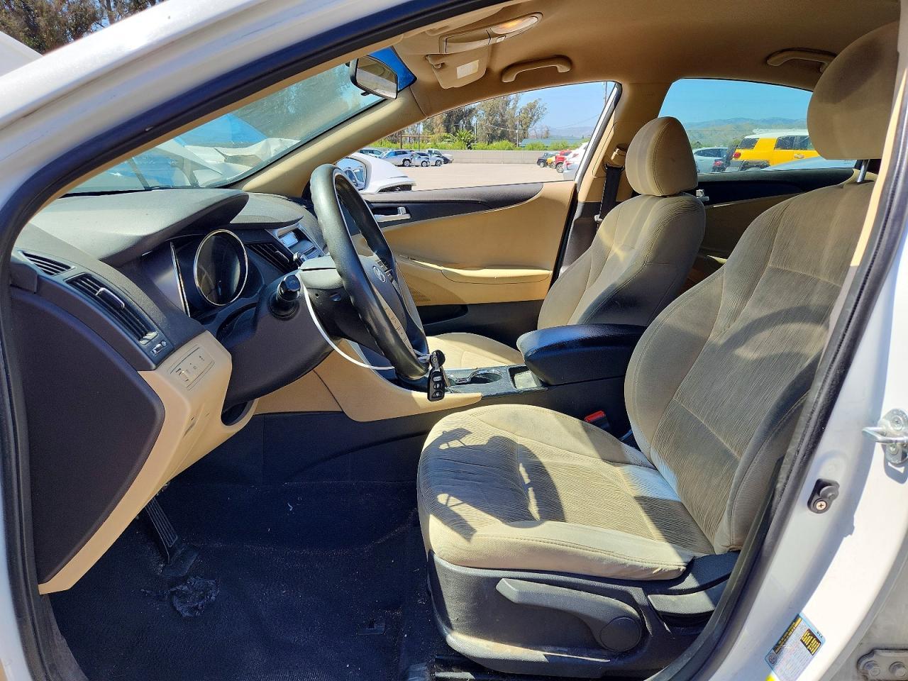 2011 HYUNDAI SONATA
