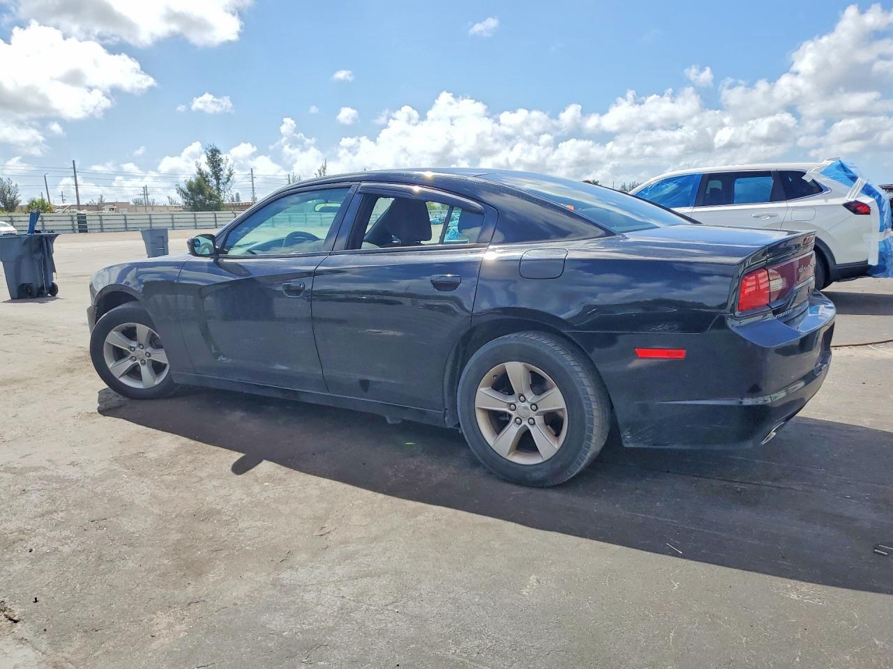 2012 DODGE CHARGER