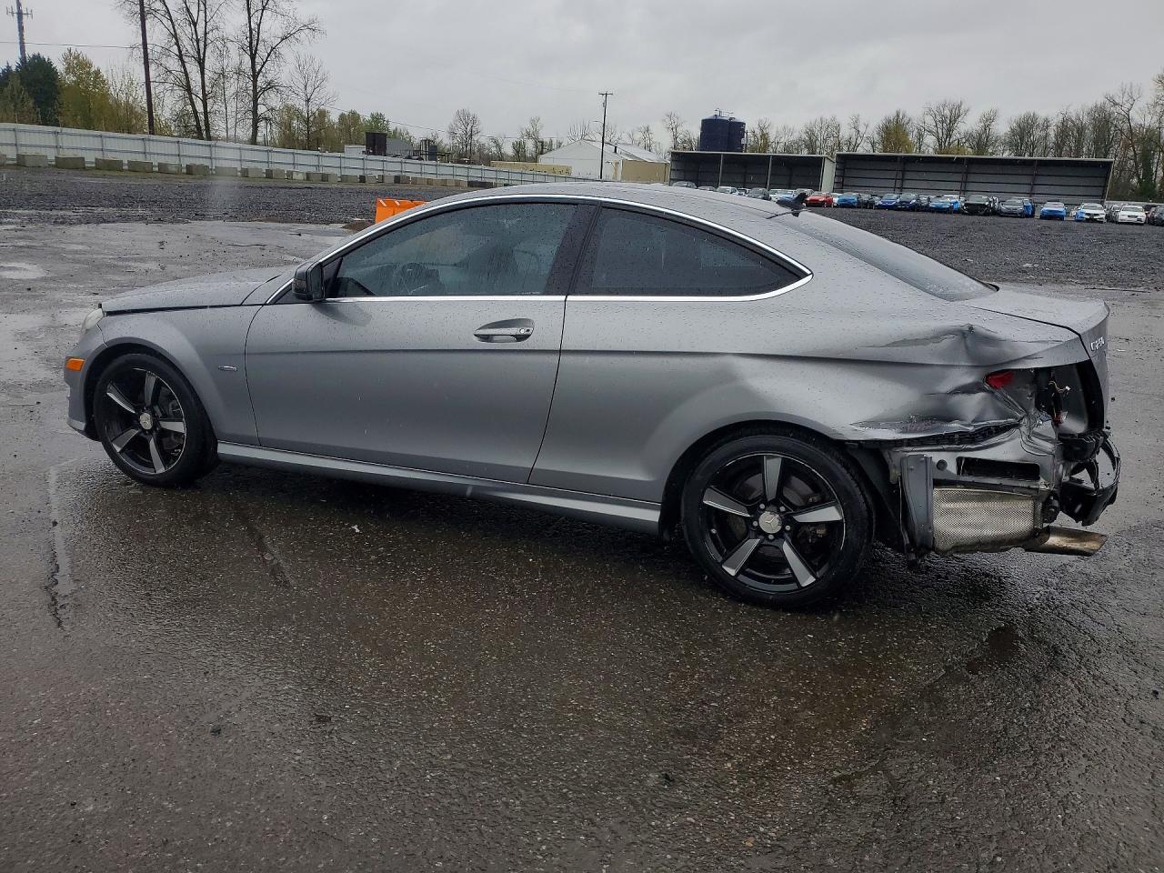 2012 MERCEDES-BENZ C-CLASS