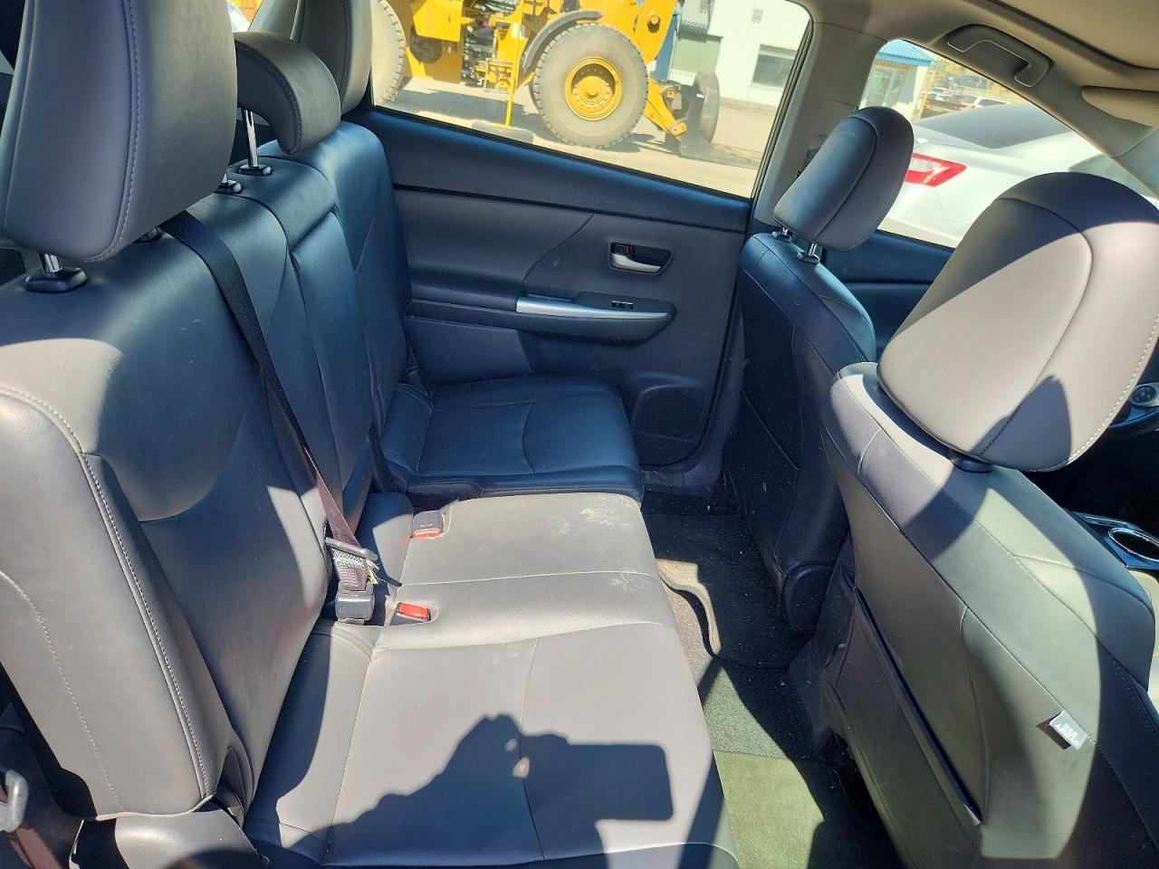 2012 TOYOTA PRIUS V