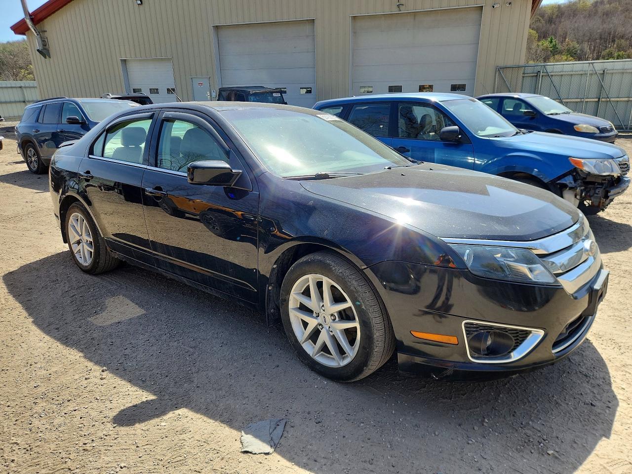 2011 FORD FUSION