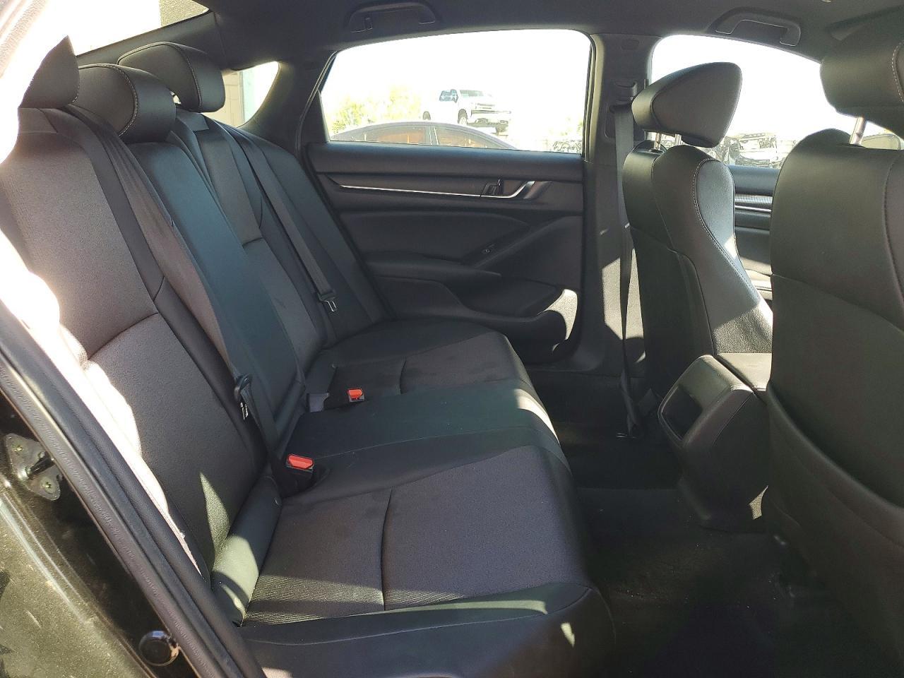 2019 HONDA ACCORD
