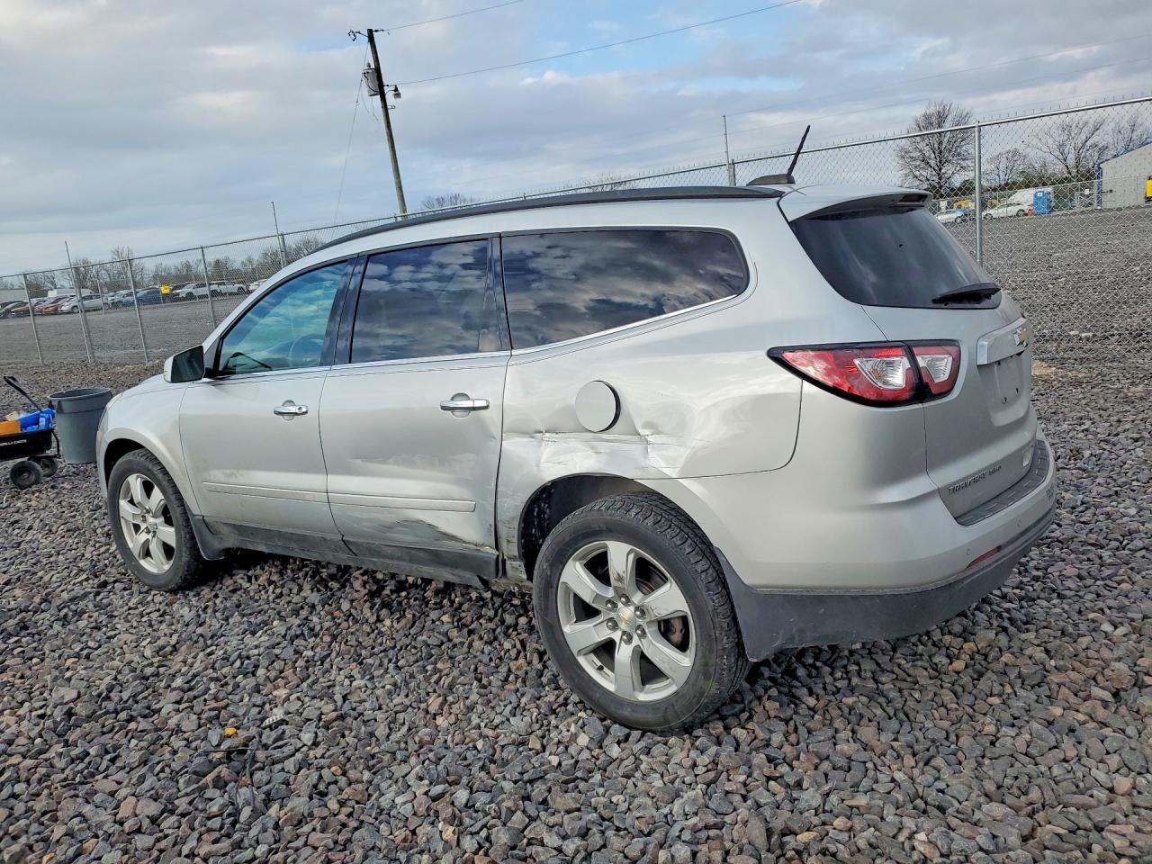 2017 CHEVROLET TRAVERSE