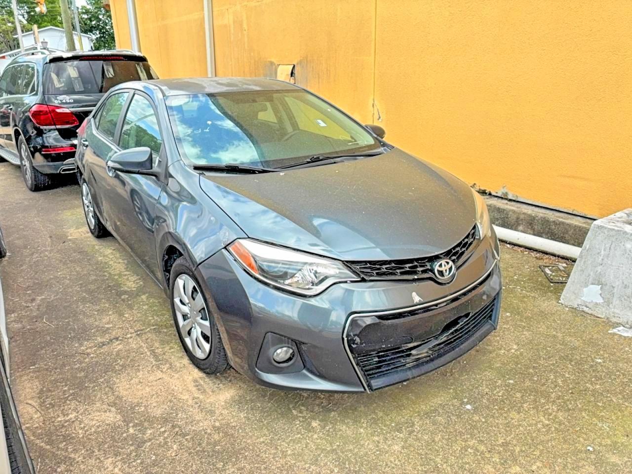 2016 TOYOTA COROLLA