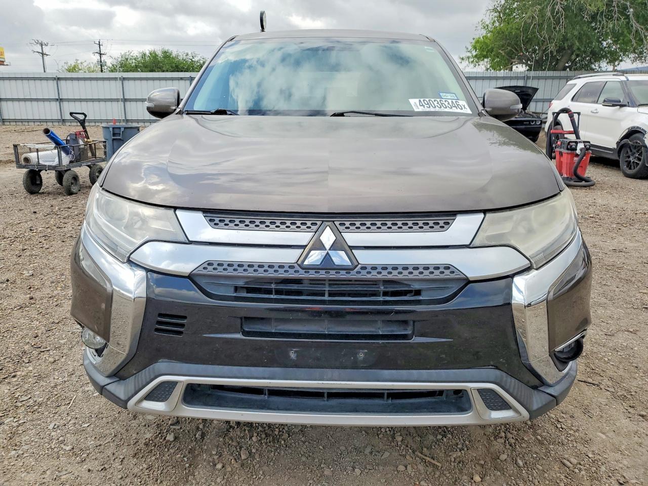 2019 MITSUBISHI outlander